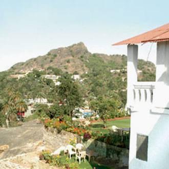 Udai Garh Hotel Mount Abu Exterior photo